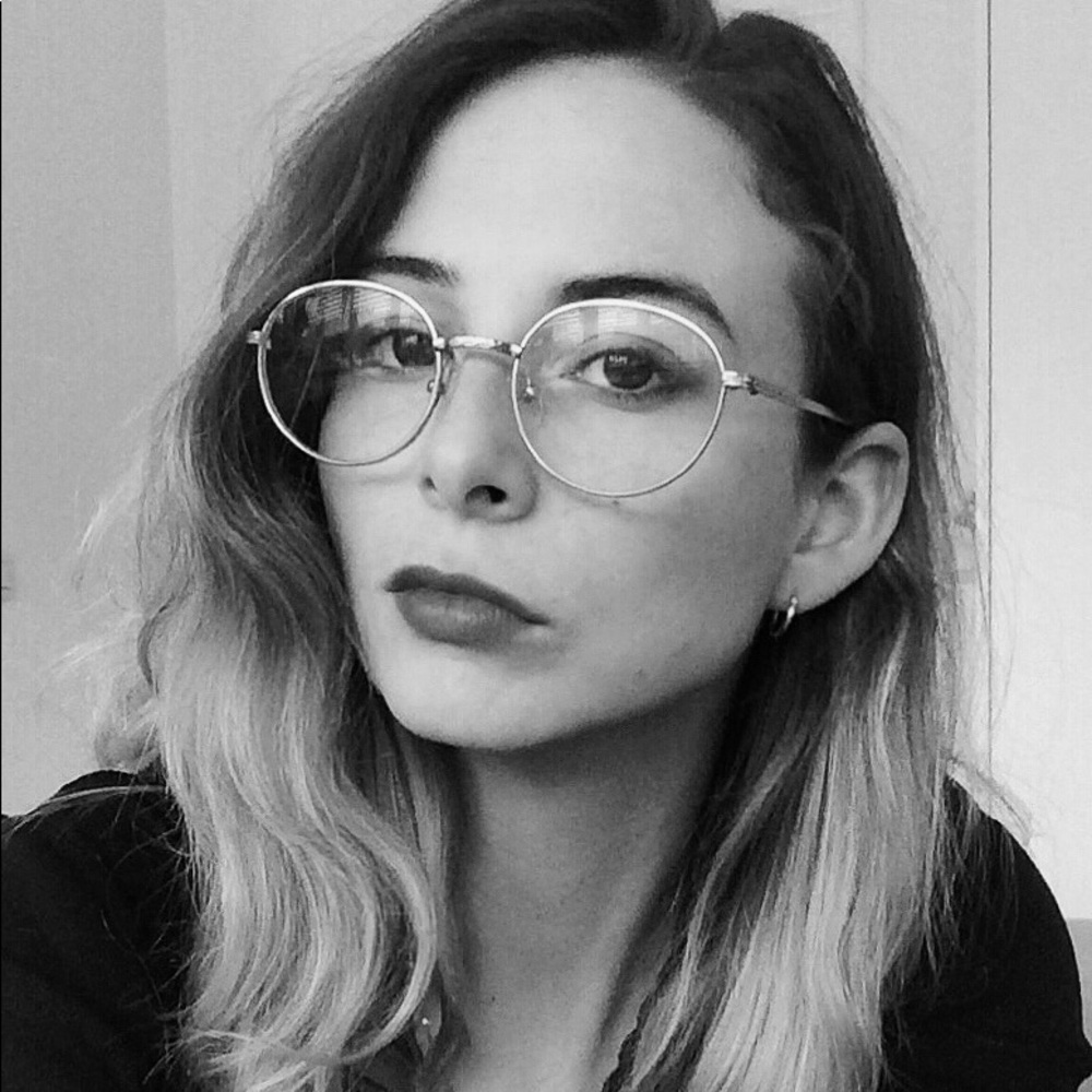 Meet your Posher, Anne-marie